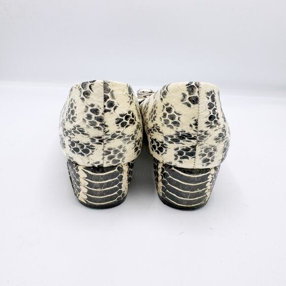 Salvatore Ferragamo Snakeskin Patterned Heels - Picture 5 of 9